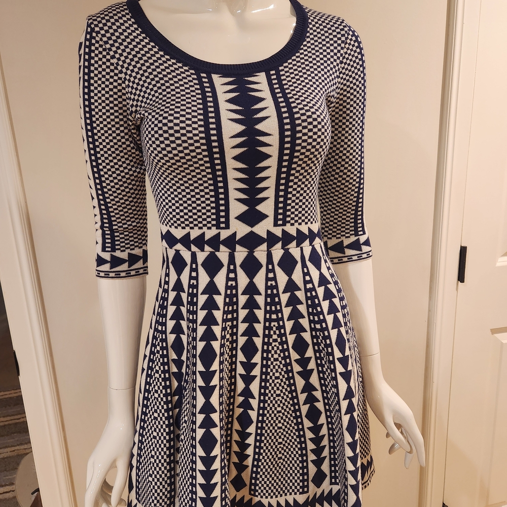 Nina Leonard Navy and White Patterned Long Sleeve Dress